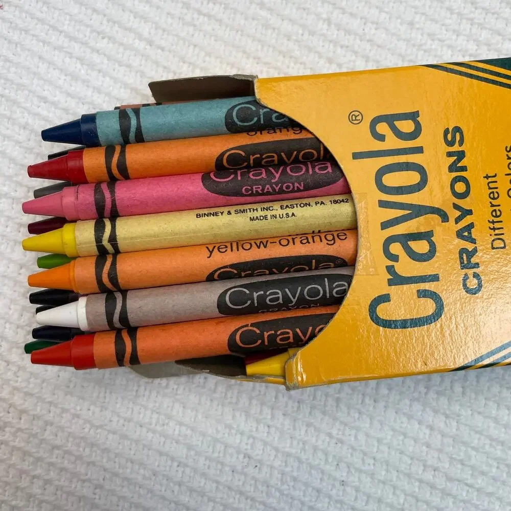 Vintage Crayola Crayons Brilliant Colors (24 Pack) Binney & Smith Not used